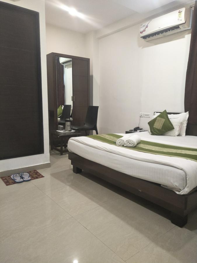 Hotel Ambience Sarkhej Luaran gambar